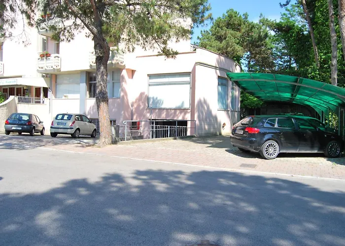 Rosapineta - Adults Only Lignano Sabbiadoro